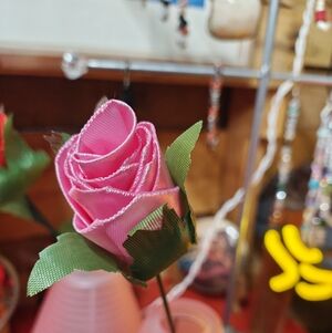 Wedding Or Shower Favors - Handmade Ribbon Roses - Red, White, Pink - Lot Of 25